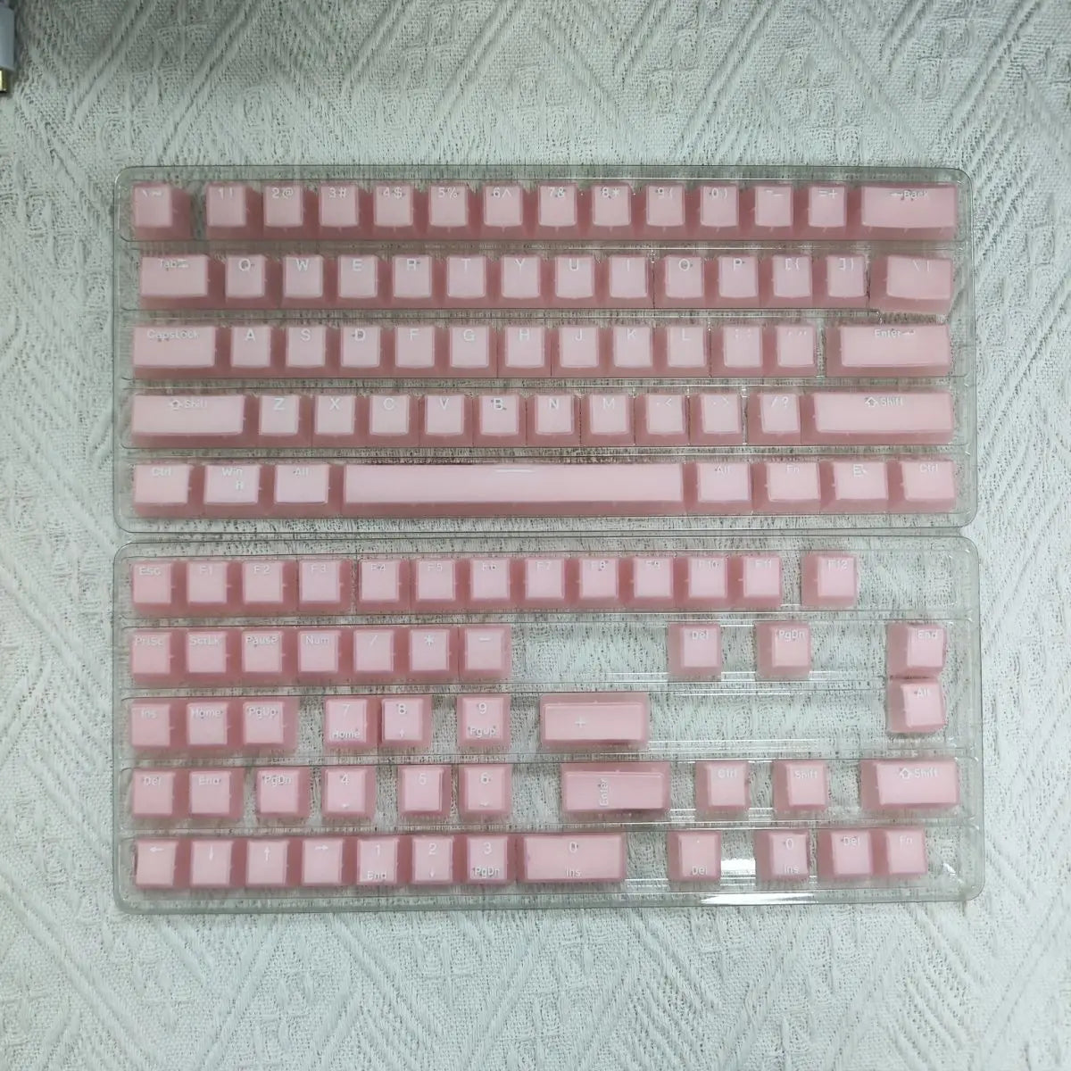 114 Keys Red Jade Pudding Keycaps